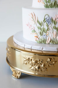 Small Gold Ornate (14")